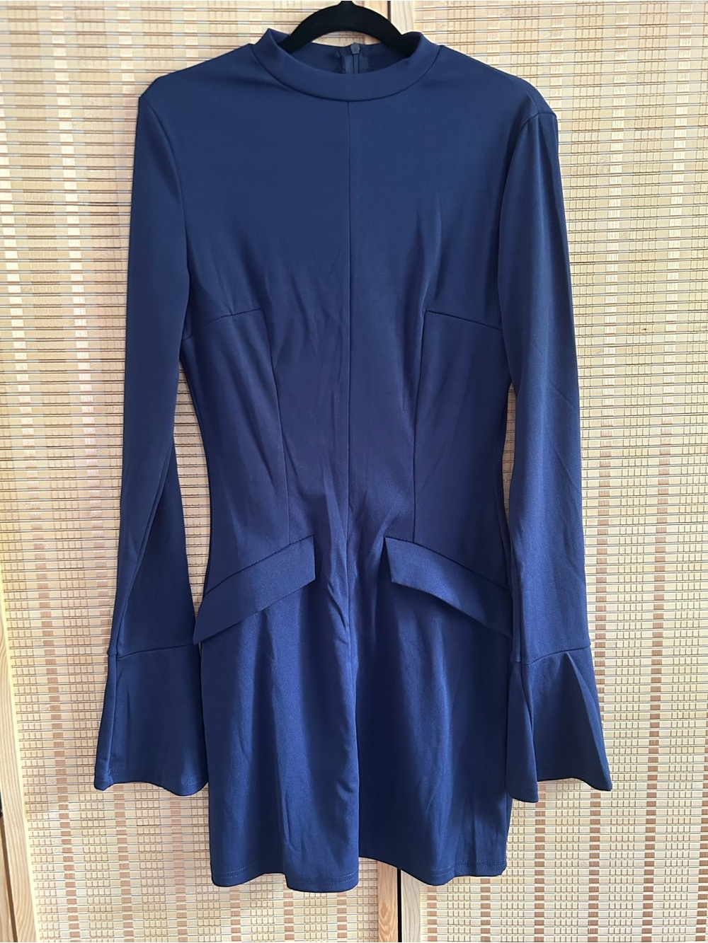 NWOT SIZE L DESIGNER INSPIRED Women’s Navy Long-Sleeve Mini Dress FlareD Cuffs